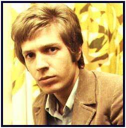 460>_642381
